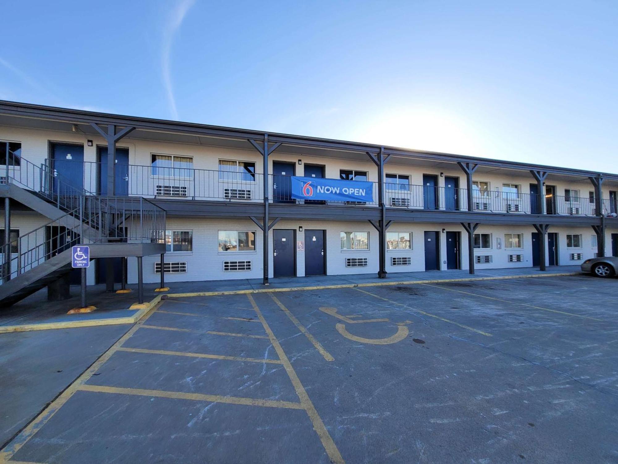 Motel 6 Wichita Ks South I35 Exterior foto